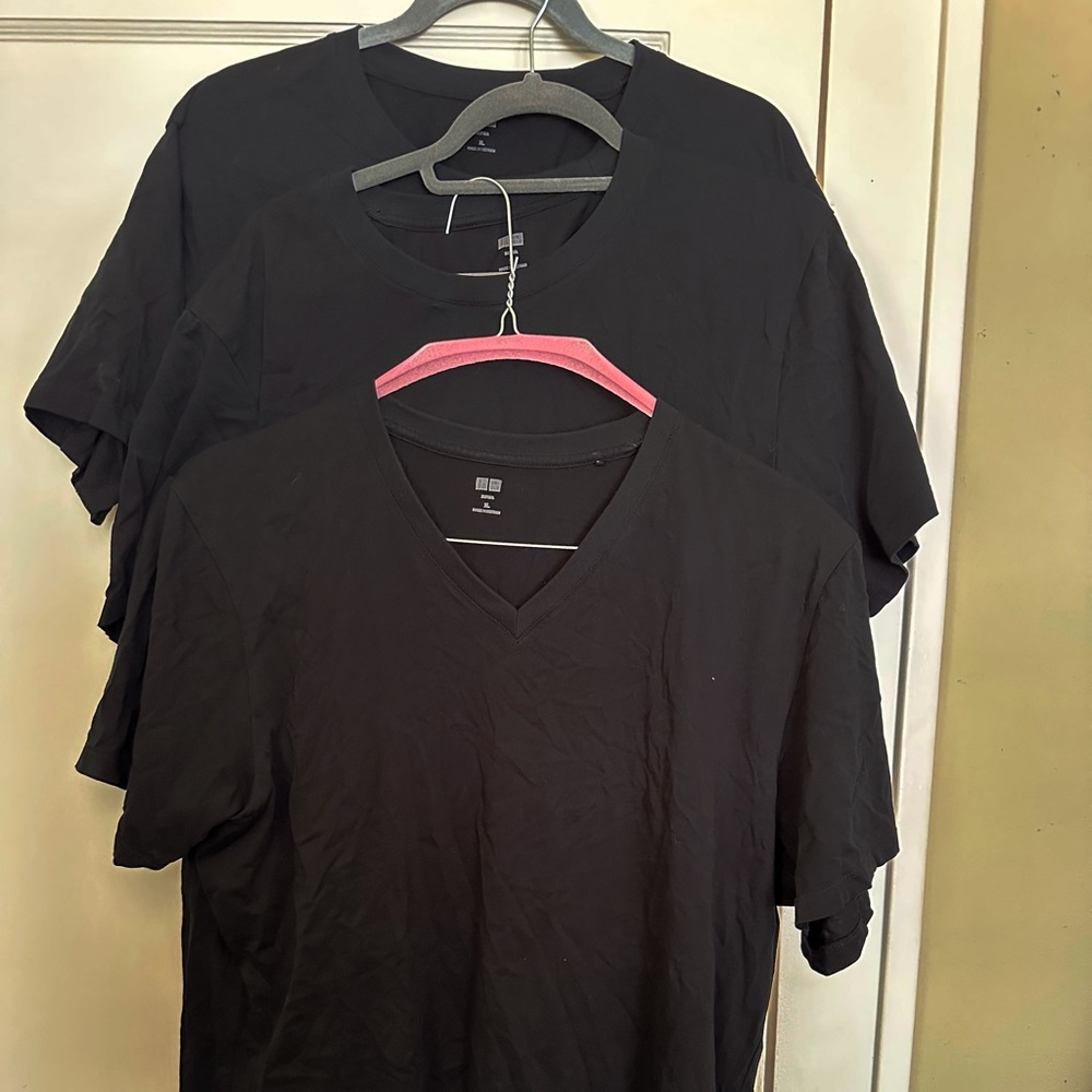 Lot of three XL Uniqlo Men’s Supima Cotton t-shirts